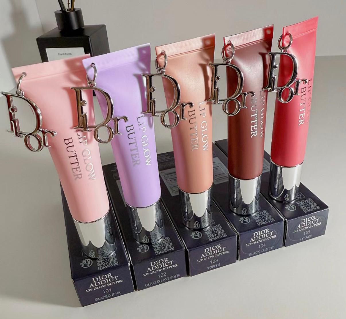 Makeup Supplier